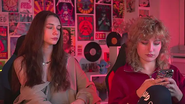 LuxRayi online show from 01.02.25