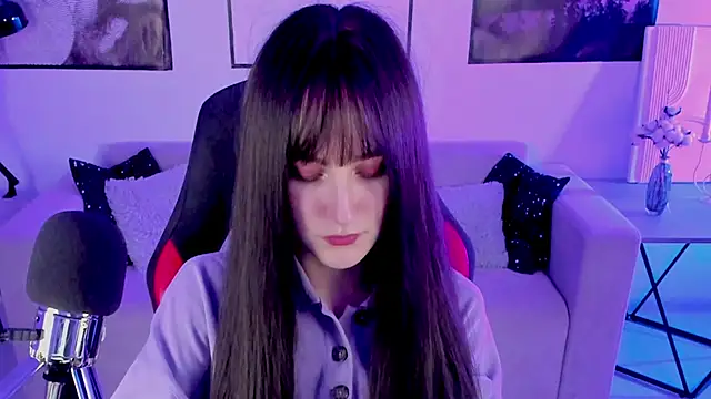 LuxRayi online show from 02.11.25