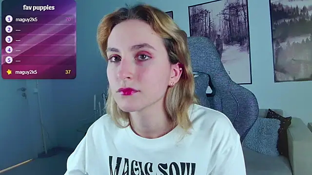 LuxRayi online show from 02.23.25