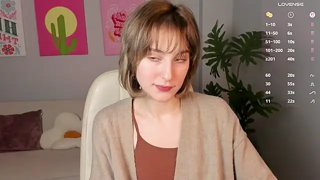 LuxRayi online show from 02.14.26