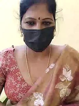 Snapshot of kathrina_96 chatting on 12.18.24 kathrina 96 online show from 12.18.24