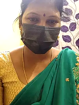 Snapshot of kathrina_96 chatting on 12.20.24 kathrina 96 online show from 12.20.24