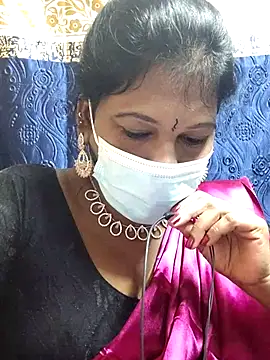 Snapshot of kathrina_96 chatting on 12.30.24 kathrina 96 online show from 12.30.24