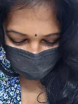 Snapshot of kathrina_96 chatting on 03.23.25 kathrina 96 online show from 03.23.25