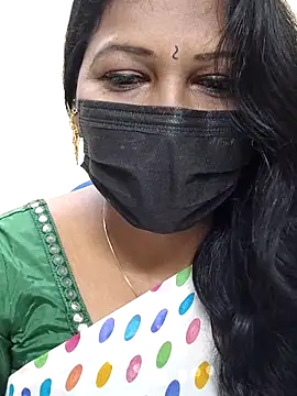 Snapshot of kathrina_96 chatting on 12.15.25 kathrina 96 online show from 12.15.25