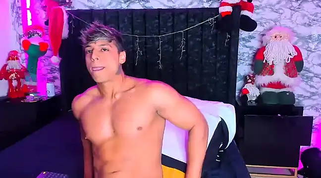 Owen Muzcle online show from 12.12.24