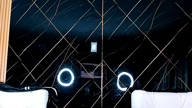 Owen Muzcle online show from 10.05.25