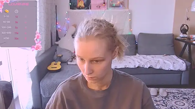 Snapshot of KatiKate chatting on 03.07.25 KatiKate online show from 03.07.25