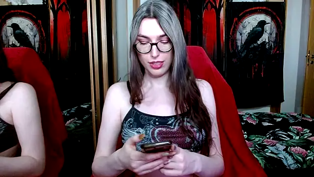 bluerose00 online show from 10.20.25