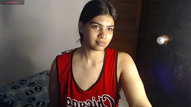 Pocahontas Princess  online show from 10.05.25