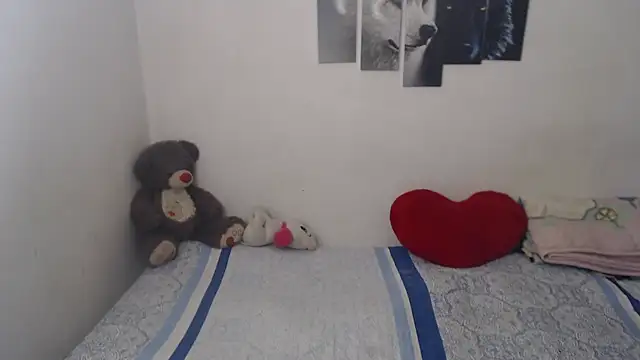 Pocahontas Princess  online show from 03.25.26