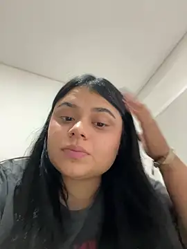 alissonfernandez  online show from 02.12.25