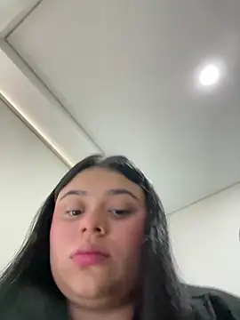 alissonfernandez  online show from 03.15.25