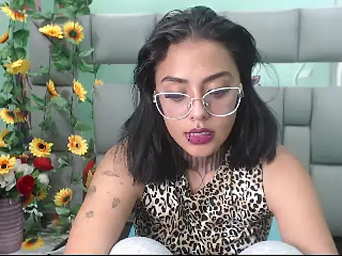 Snapshot of Lovely_celeste chatting on 12.03.24 Lovely celeste online show from 12.03.24