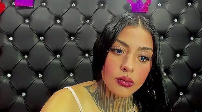 Snapshot of Lovely_celeste chatting on 01.04.25 Lovely celeste online show from 01.04.25