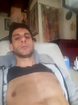 MrTamburine22 online show from 02.13.25