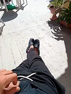 MrTamburine22 online show from 10.02.25