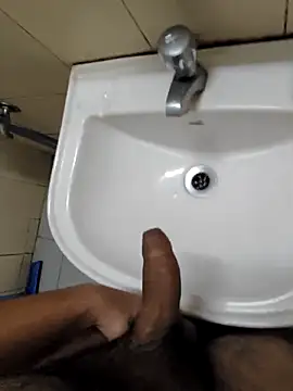 KeepCummingForYou73 online show from 03.19.26