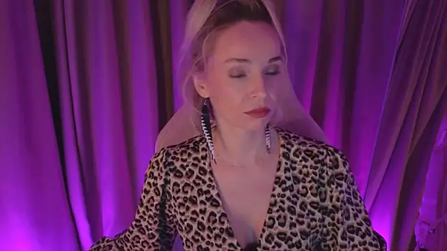 bubbling crush online show from 02.28.25