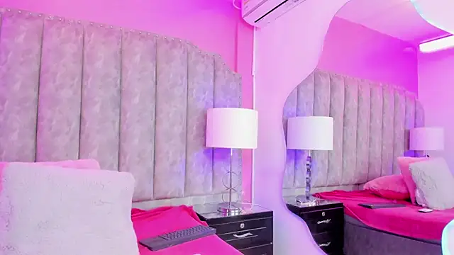 CoralHarmon online show from 01.29.25