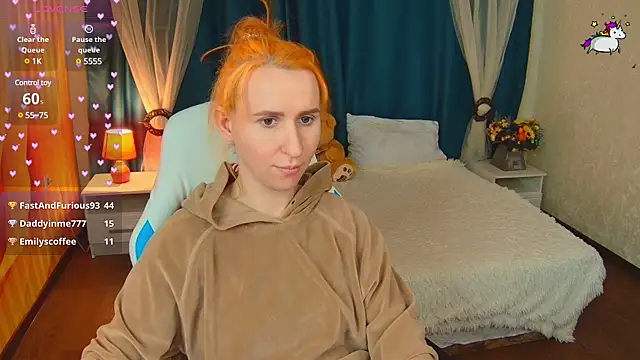 AliceBYKiss online show from 02.09.25