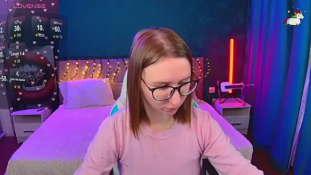 AliceBYKiss online show from 12.01.25