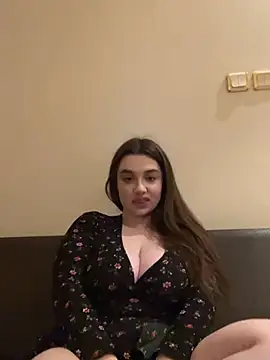 Dreamy Kitty online show from 01.22.25