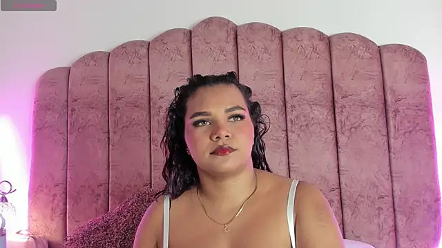 Carolina Evanss online show from 02.26.26