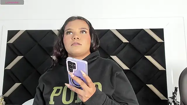 Carolina Evanss online show from 03.20.26