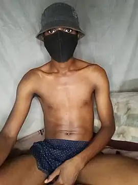 Snapshot of Thokozani99 chatting on 01.03.25 Thokozani99 online show from 01.03.25