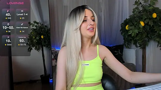 Katty Lights online show from 02.28.25