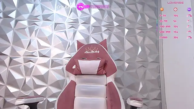 NAOMI WINDSOR online show from 09.10.25