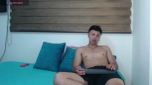 AshleyandTyler online show from 01.23.25