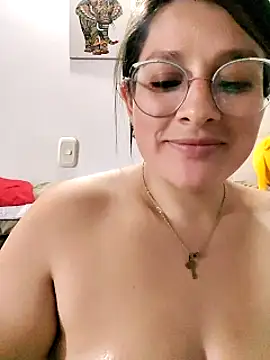 Neve Collins online show from 12.29.24