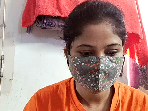 Snapshot of samosa73 chatting on 11.27.25 samosa73 online show from 11.27.25