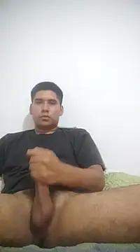 estudiante69 online show from 12.29.24