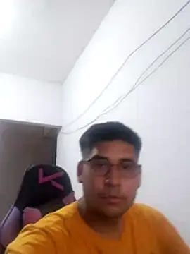 estudiante69 online show from 02.12.26