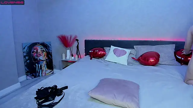 BritneyLix online show from 03.08.25