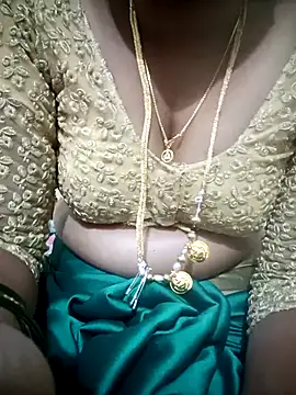 Snapshot of Telugu-mirchi chatting on 11.10.25 Telugu-mirchi online show from 11.10.25