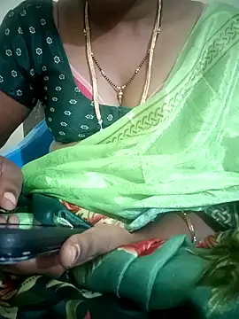 Snapshot of Telugu-mirchi chatting on 11.24.25 Telugu-mirchi online show from 11.24.25