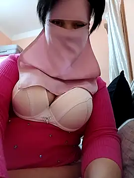 Snapshot of big_yoyo chatting on 01.25.25 big yoyo online show from 01.25.25