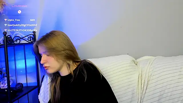 EvaStevs online show from 01.06.25