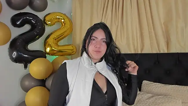 jenifer  power10 online show from 10.04.25