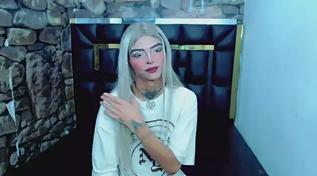 Luna and valery online show from 01.04.25