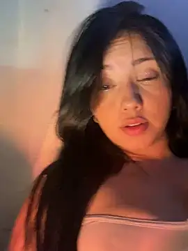 sweet kitty0110 online show from 01.24.25