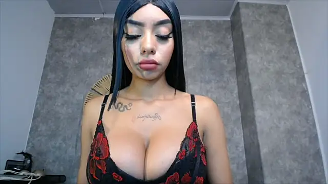 Tiffanny online show from 01.27.25