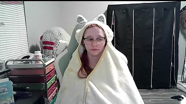 LilyFoxxx online show from 01.11.25