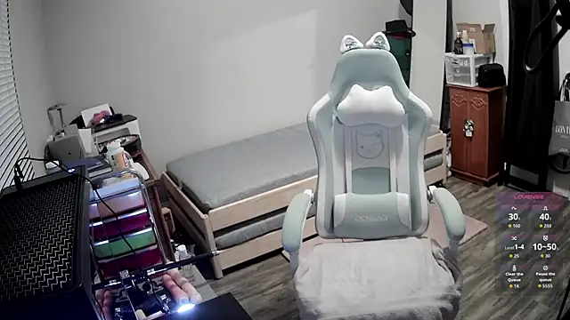 LilyFoxxx online show from 03.20.26