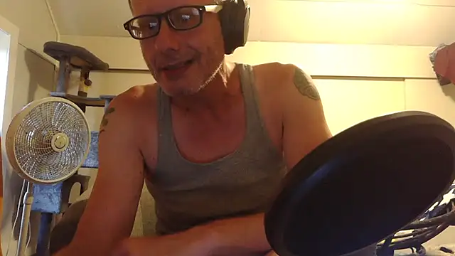 glenjamin81 online show from 07.18.26