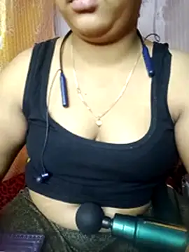 Snapshot of Super-Couple chatting on 04.15.26 Super-Couple online show from 04.15.26